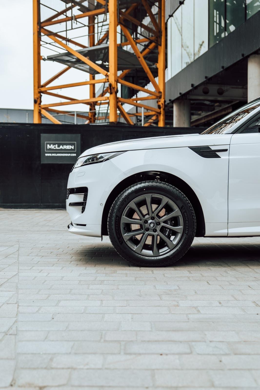 Range Rover Sport Gen 3 — Exterior — front