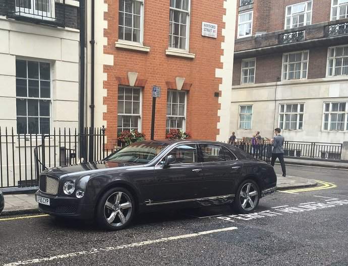 Bentley Hire | Season Car and Chauffeur Hire