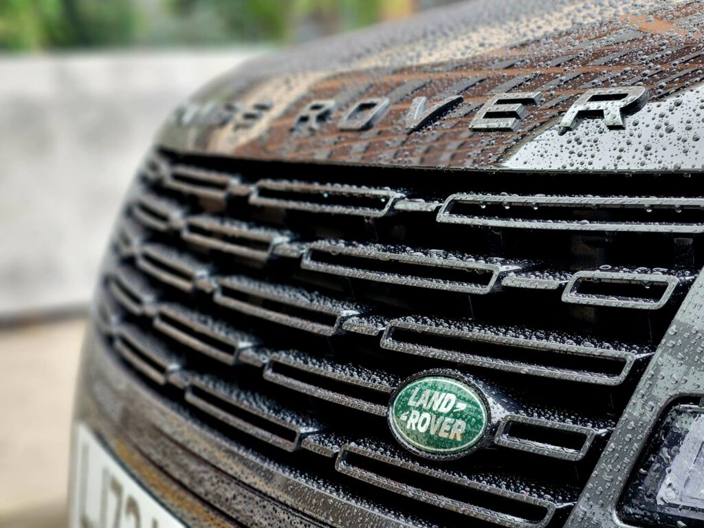 New Hybrid Range Rover: Luxury, Efficiency, Capability