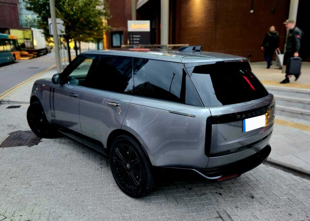 Range Rover P400 2023 Hire London