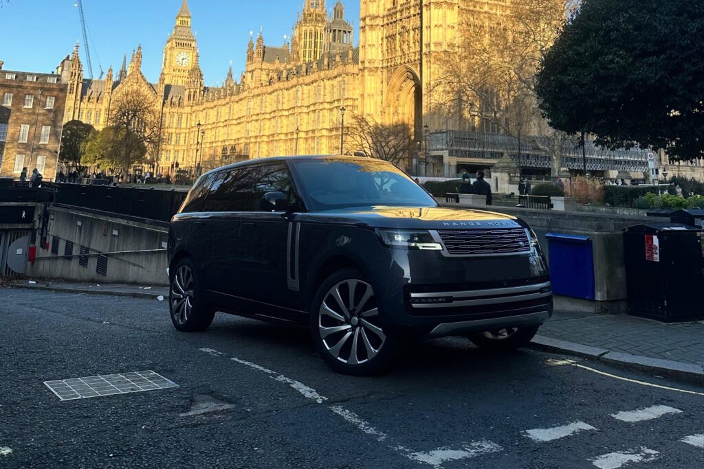 Range Rover LWB Hire